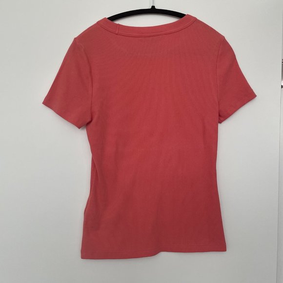 Banana Republic Ribbed Shrunken T-Shirt size medium women's. - Picture 6 of 11